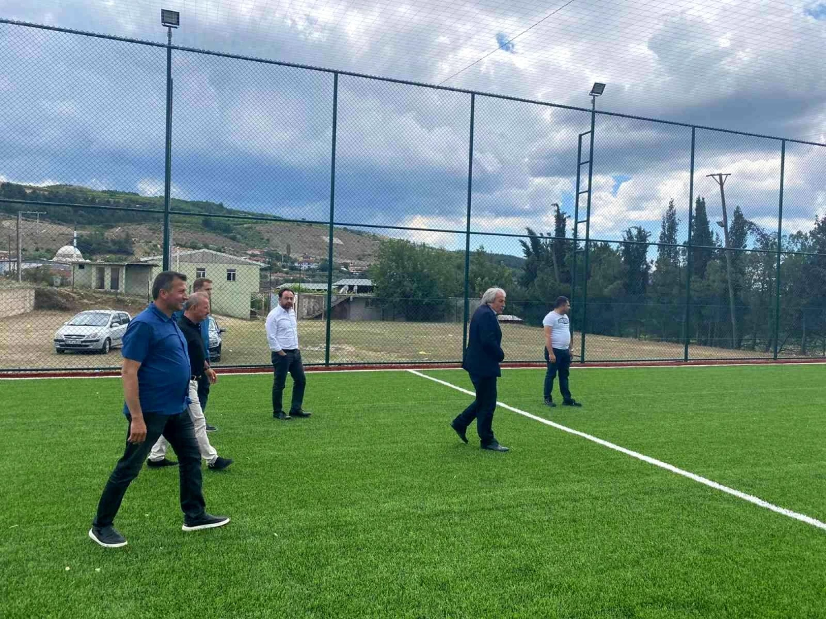 Osmaneli\'nde köylere spor tesisleri yapılmaya başlandı