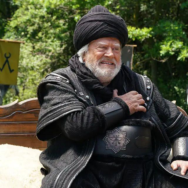 Son Dakika: Türk sinemasının efsane ismi Cüneyt Arkın, 85 yaşında hayatını kaybetti