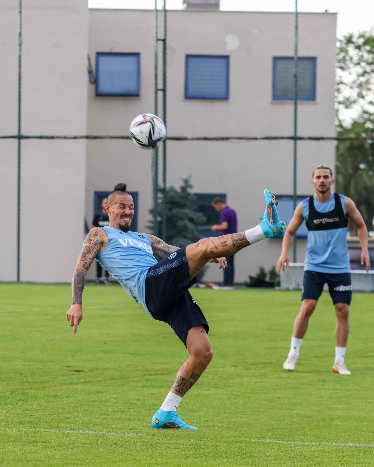 Trabzonspor, yeni sezon hazırlıklarına akşam antrenmanıyla devam etti