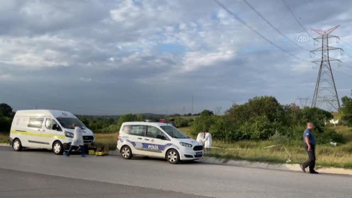 Son dakika haberleri... Tuzla'daki boş arazide bir kişi ölü olarak bulundu