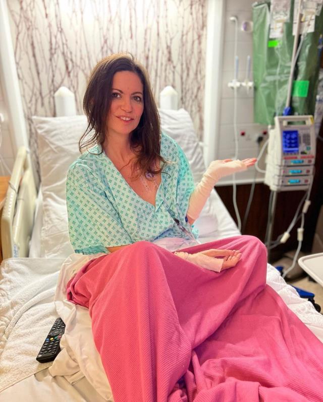 8 yıldır kanserle savaşan ünlü sunucu Deborah James hayatını kaybetti