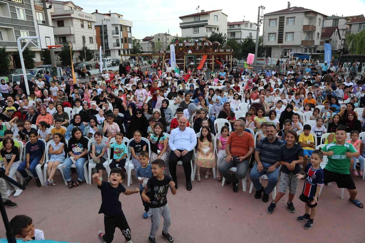 Bu şenlik Darıcalı çocukların yüzünü güldürüyor