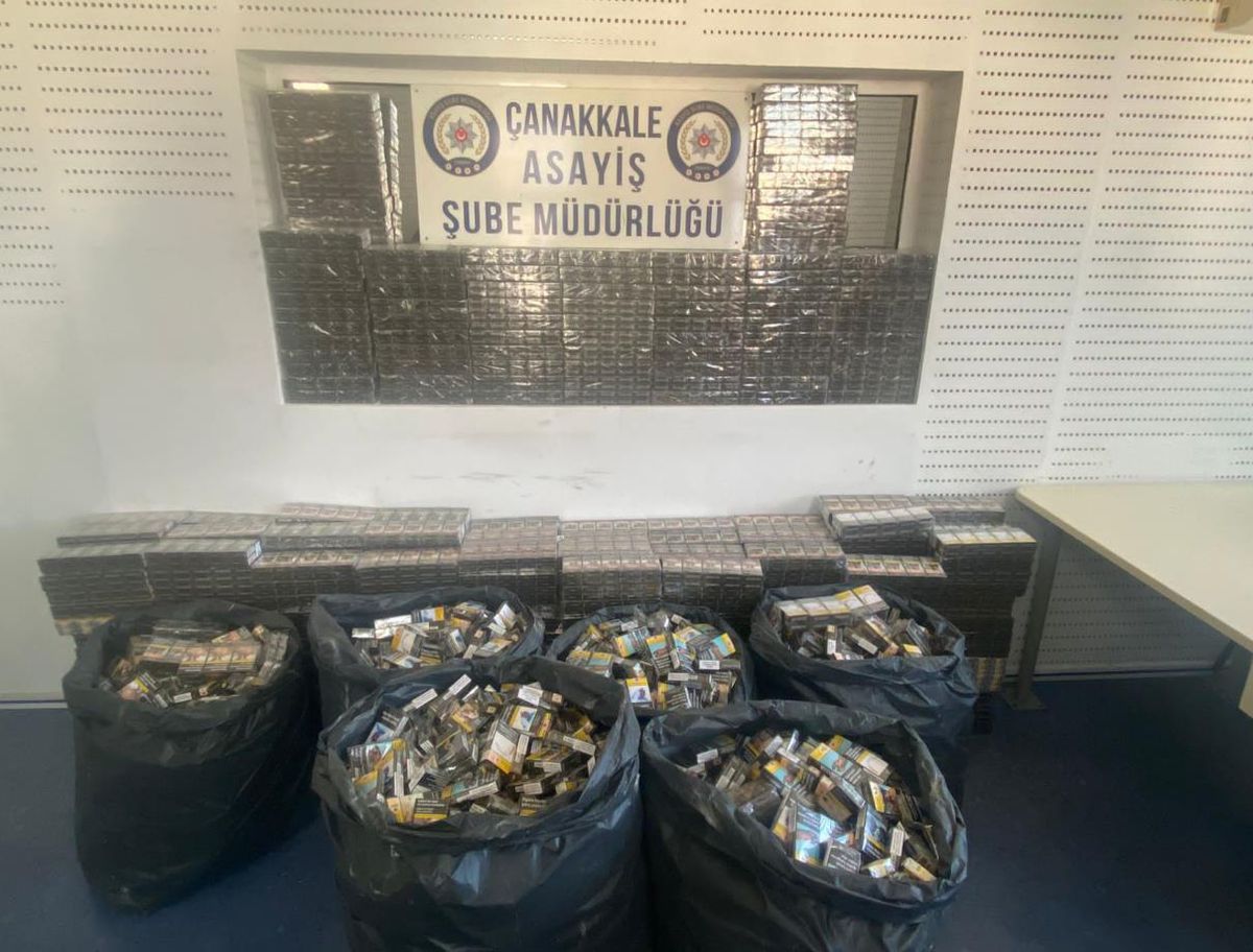 Çanakkale\'de 11 bin paket sigara hırsızlığının 3 şüphelisi yakalandı