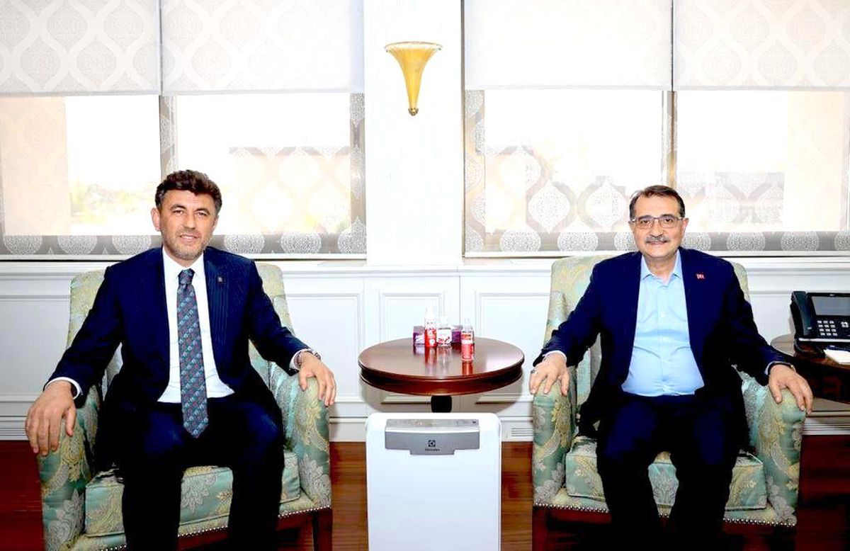 İl Başkanı Zihni Çalışkan\'dan Bakan Dönmez\'e ziyaret