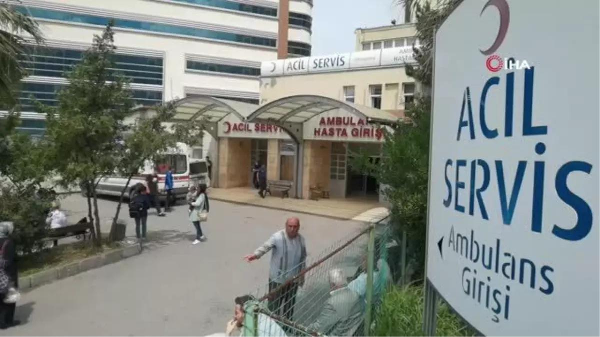 Son dakika haberleri... Kontrolden çıkan otomobil 30 metreden ormanlık alana uçtu: 1 ölü, 1 yaralı