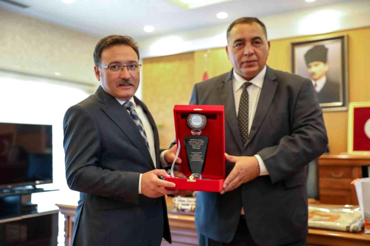 Libya heyetinden Vali Çiçek\'e ziyaret