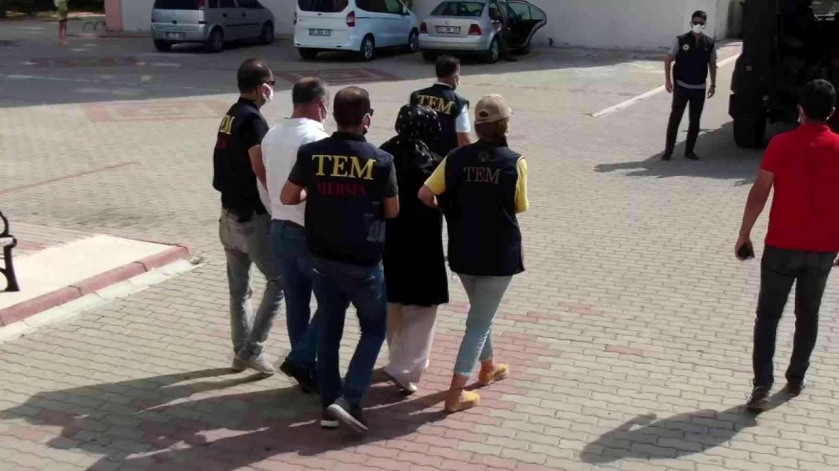 Mersin\'de FETÖ hükümlüsü ihraç polis memuru ile öğretmen yakalandı