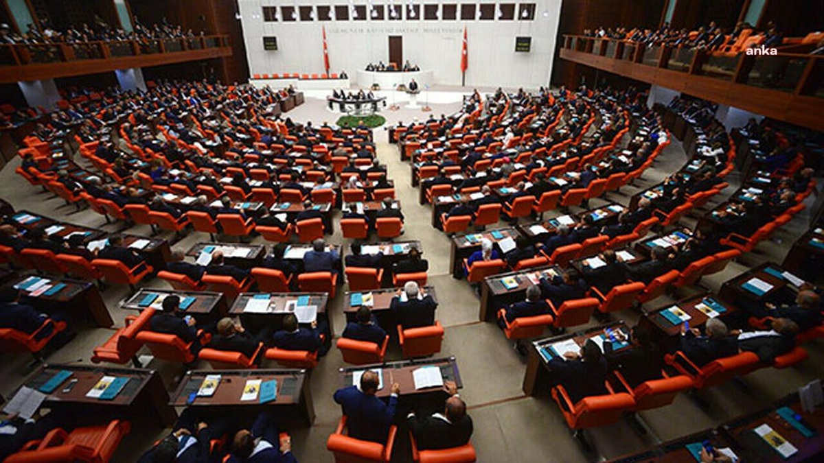Öğrenci Affı ve 3600 Ek Gösterge Düzenlemelerini de Kapsayan Torba Kanun Teklifi Meclis\'te