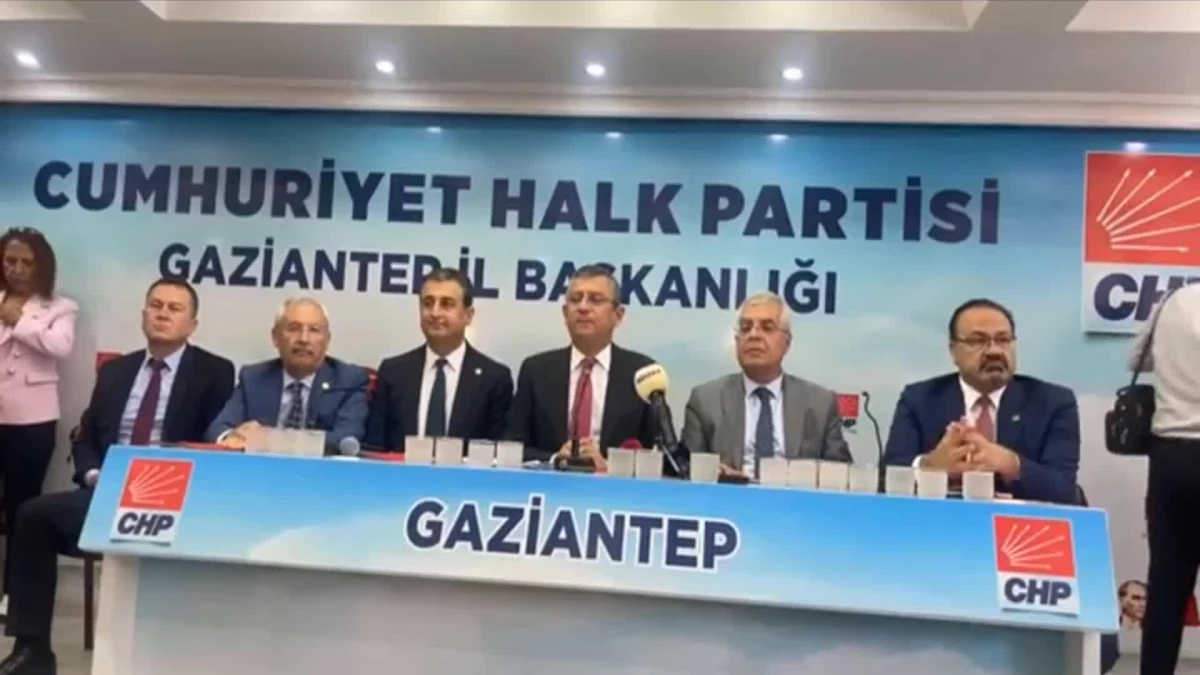 Özgür Özel: Yüzde 40 Zammı Asgari Ücret İçin CHP Olarak Bekliyoruz