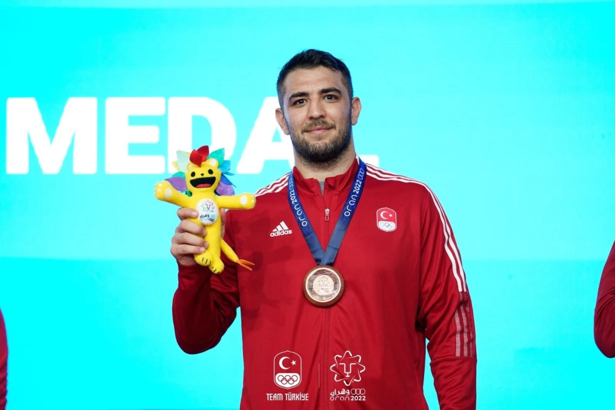 Son dakika haber | Salim Ercan, Akdeniz Oyunları\'nda bronz madalya kazandı