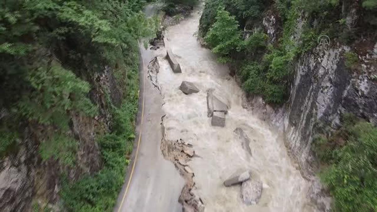 Selin yol açtığı tahribat havadan görüntülendi