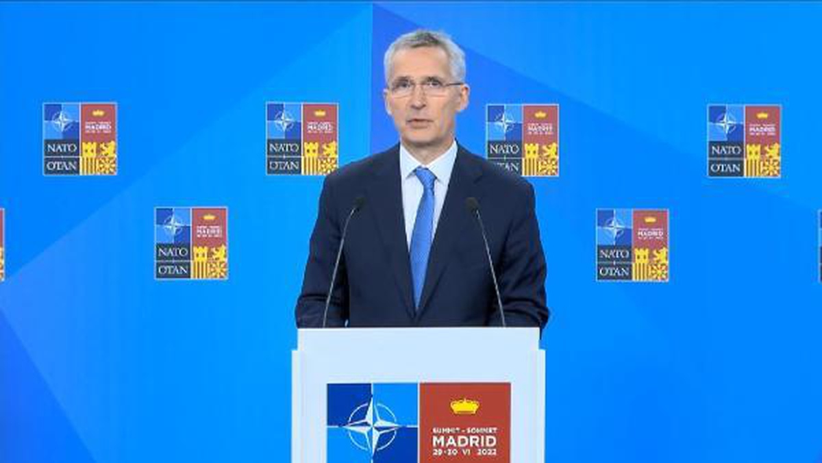 Stoltenberg: Ukrayna, ne kadar sürerse sürsün bize güvenebilir