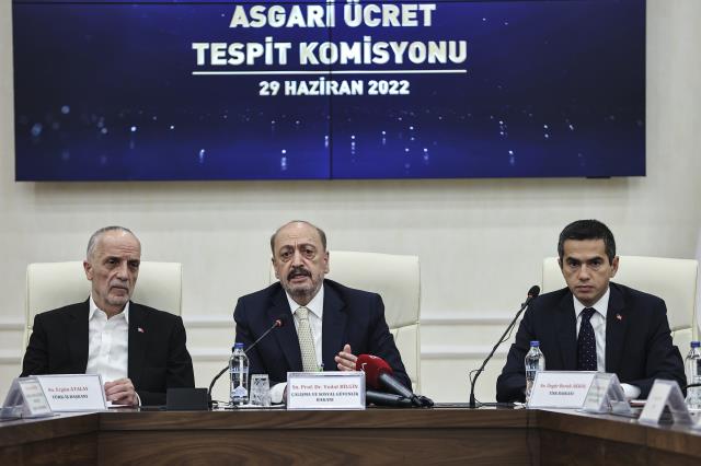 Asgari ücret belli oluyor! Komisyon bugün saat 15.30'da toplanacak, yeni rakamı yarın Erdoğan açıklayacak