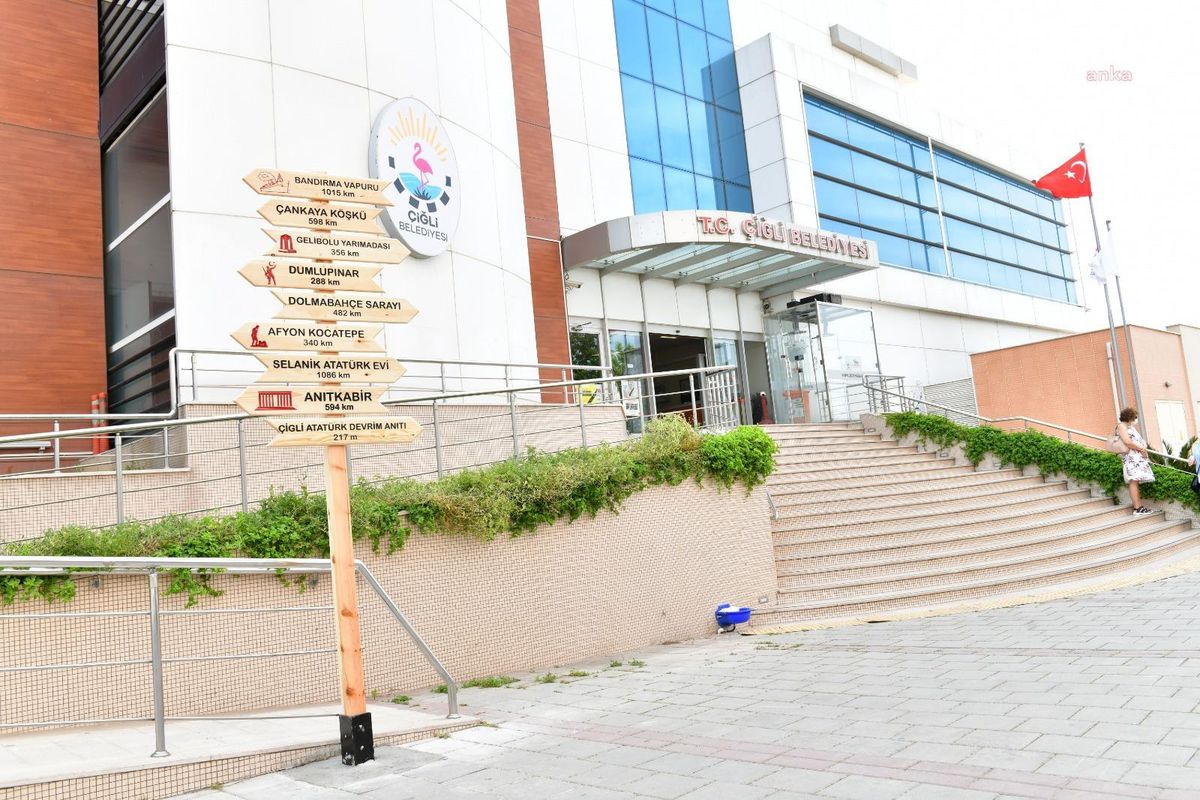Çiğli Belediyesi\'nin Gençlik Projesine Hibe Desteği