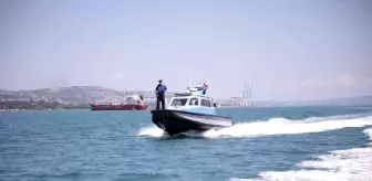 Dünya ticaretine yön veren körfezin güvenliği onlara emanet