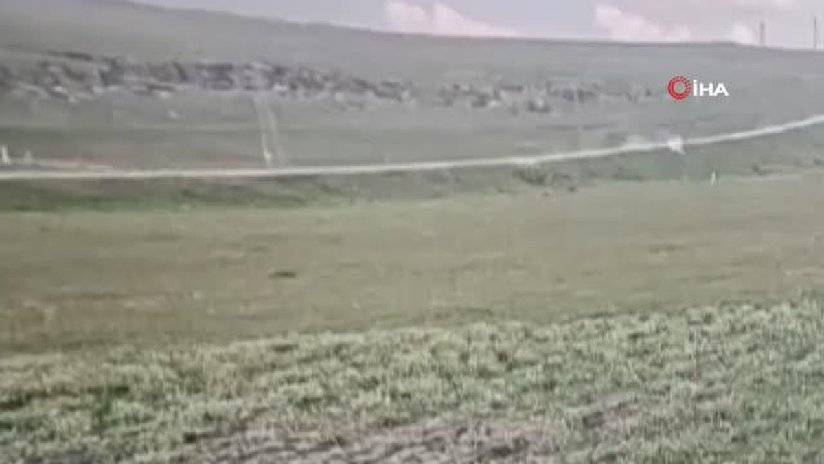 Son dakika haberi: Kars'ta iki otomobilin çarpıştığı kazada astsubay hayatını kaybetti...Feci kaza kamerada