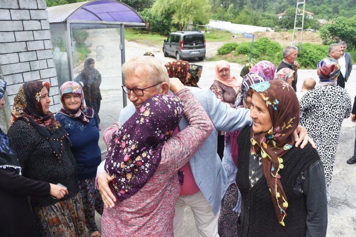 Kdz. Ereğli Belediye Başkanı Posbıyık, Sel Bölgesini Gezerek Yurttaşları Dinledi