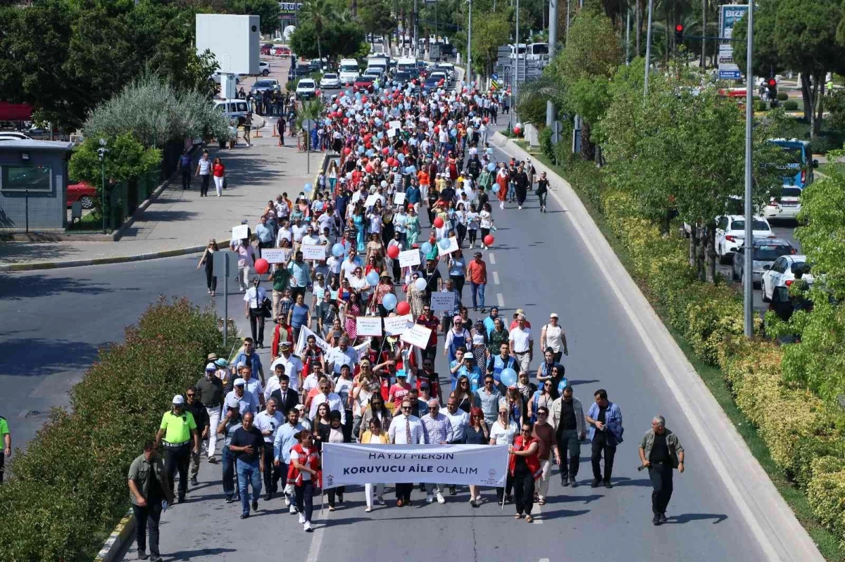 Koruyucu Aile Günü Mersin\'de kutlandı