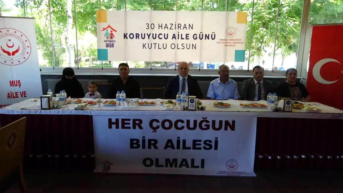 Muş'ta 30 Haziran Koruyucu Aile Günü kutlandı