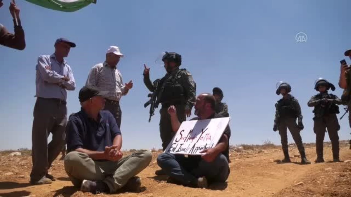 Batı Şeria\'da Yahudi yerleşim birimleri karşıtı gösteri