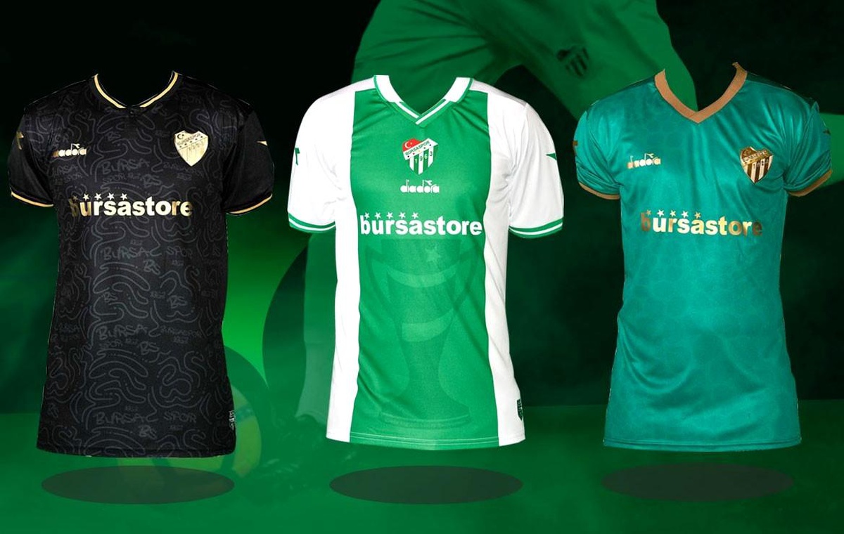 Bursaspor Kulübü: "Yadigar formalarımız açık arttırmaya çıkıyor"
