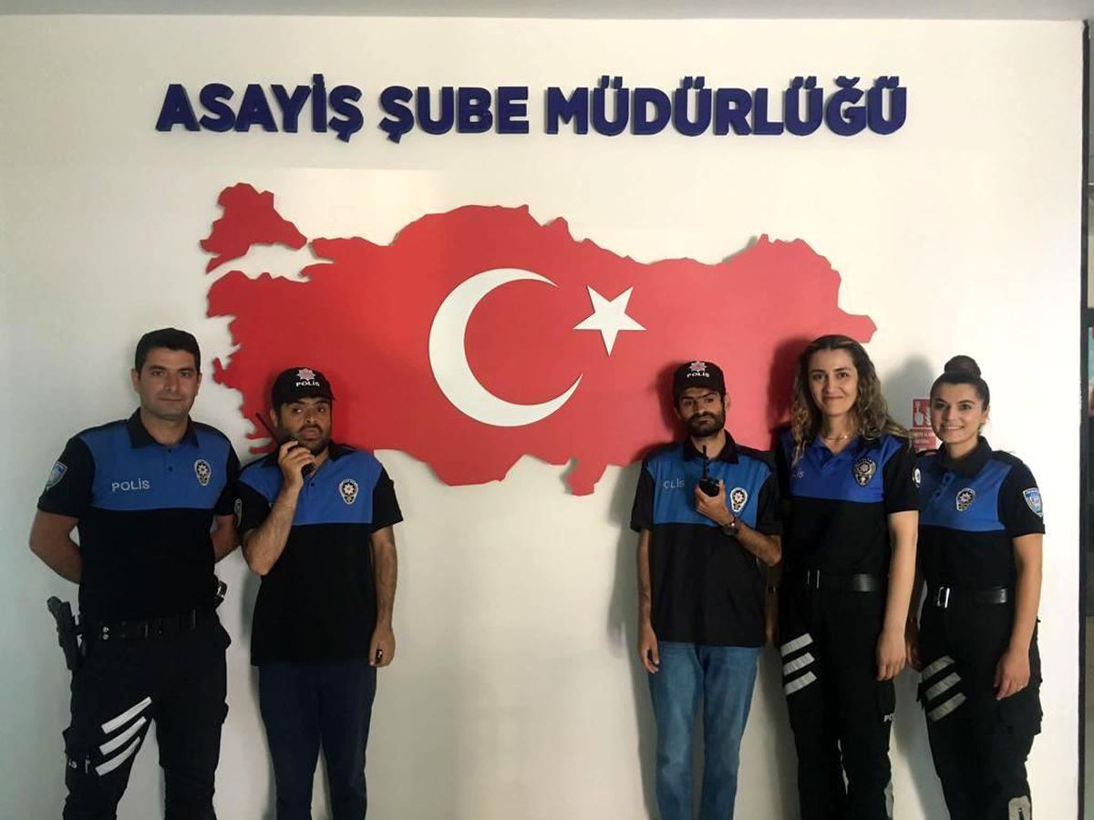 Son Dakika | Elazığ\'da engelli 2 gencin polislik hayali gerçek oldu