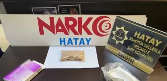 Hatay'da ilaç kutusunda 155 gram eroin ele geçirildi