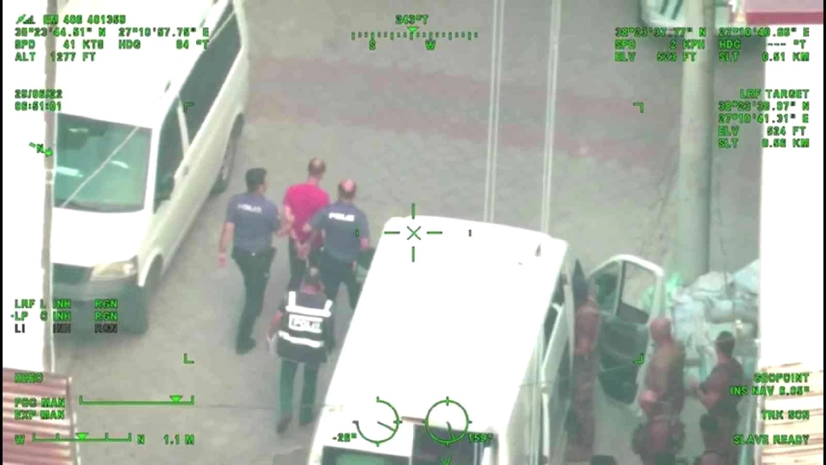 Son dakika: İzmir\'de haklarında yakalama emri olan 25 suçluya operasyon