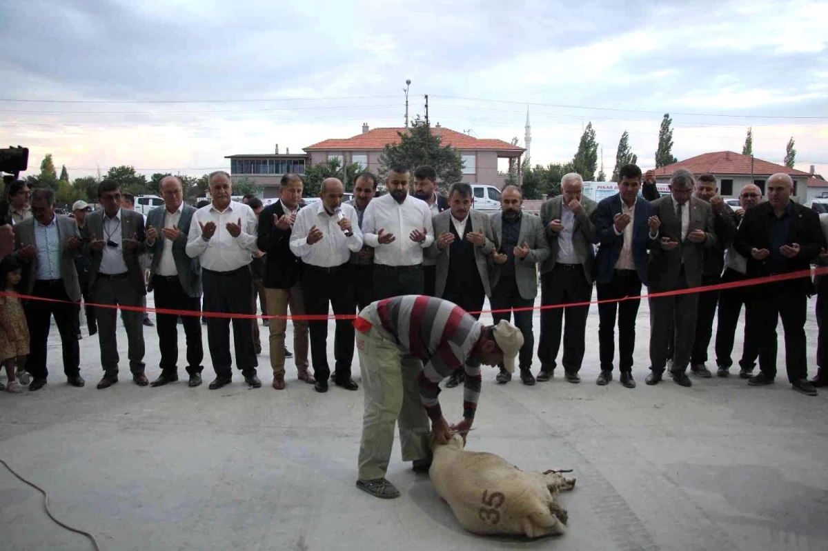 Karaman\'da merhum Ziraat Odası Başkanı Recep Muğlu\'nun ismi satış mağazasına verildi