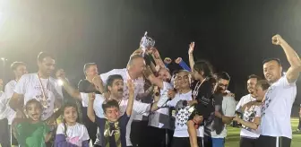 Maltepe'de hakimler ve savcılar yeşil sahada ter döktü