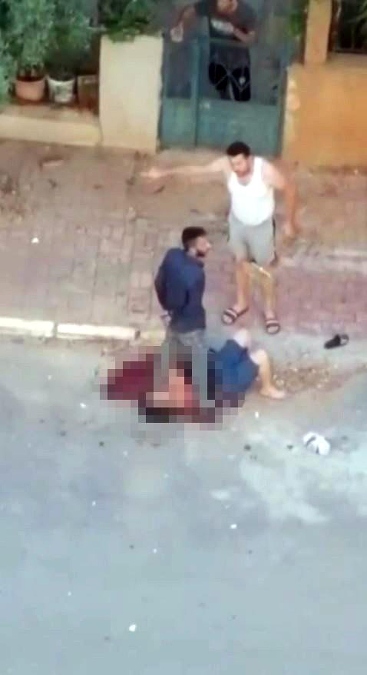 Son dakika haber! Sokak ortasında kadını boğazından bıçaklayan şüpheli tutuklandı