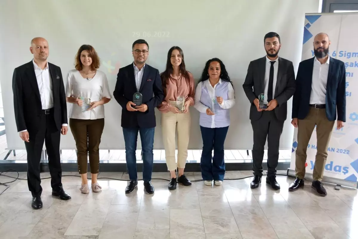 Yeşil kuşak ve sarı kuşak sahipleri ödüllerini aldı