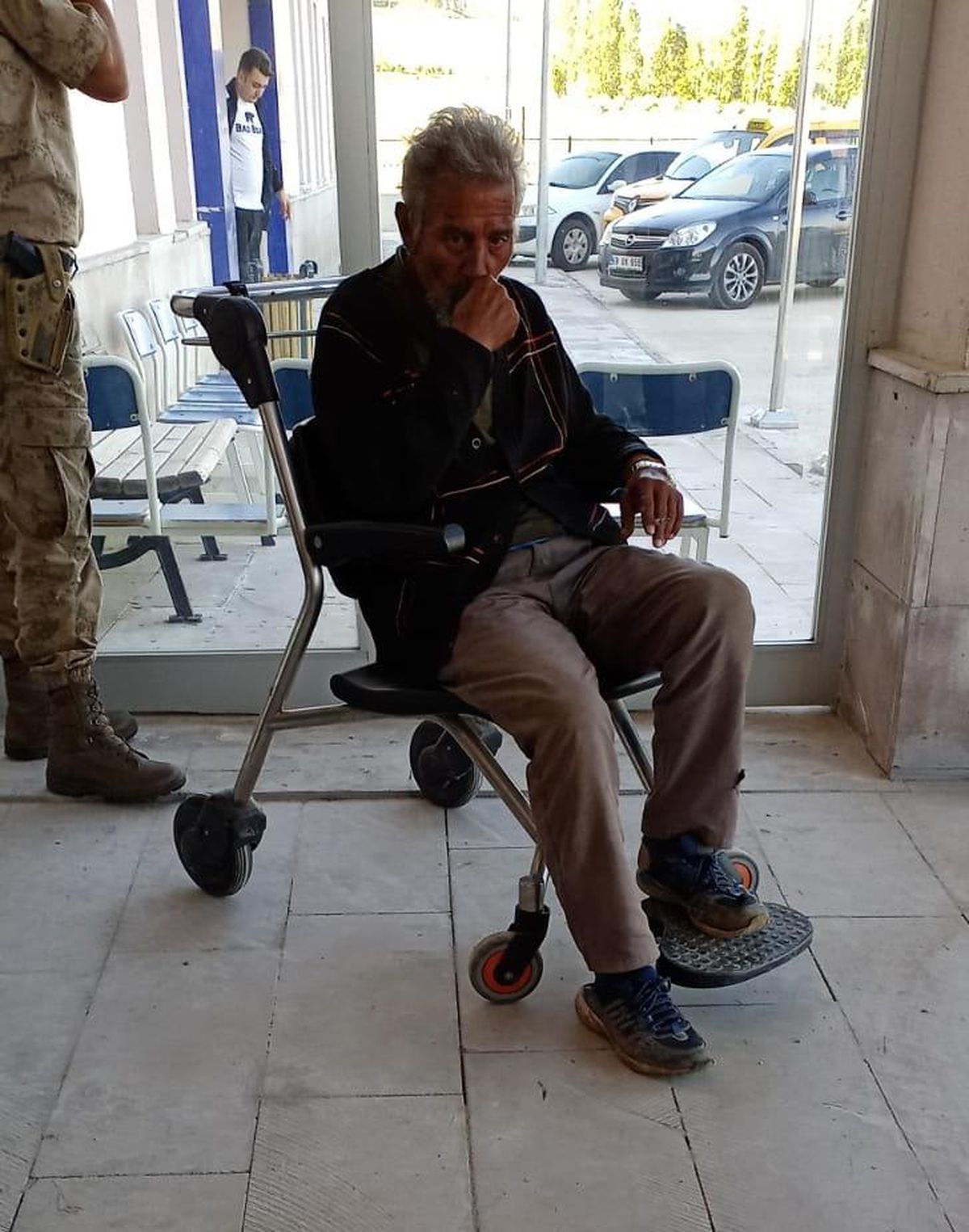 Bayburt\'ta 3 gün önce kaybolan kişi dağlık arazide bulundu