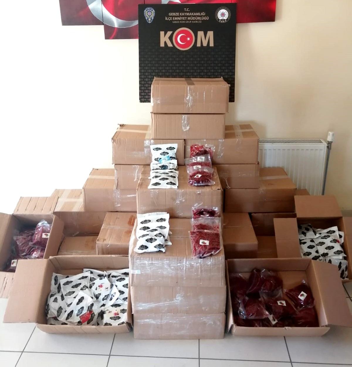 Bin 160 paket bandrolsüz nargile tütünü ele geçirildi