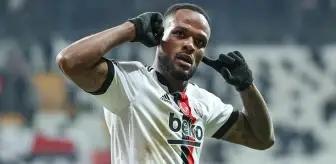 Cyle Larin, Beşiktaş'a veda etti: Beraber bir çok şeyi başardık