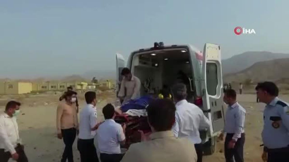 Son dakika: İran'da 3 büyük deprem: 5 ölü, 44 yaralı