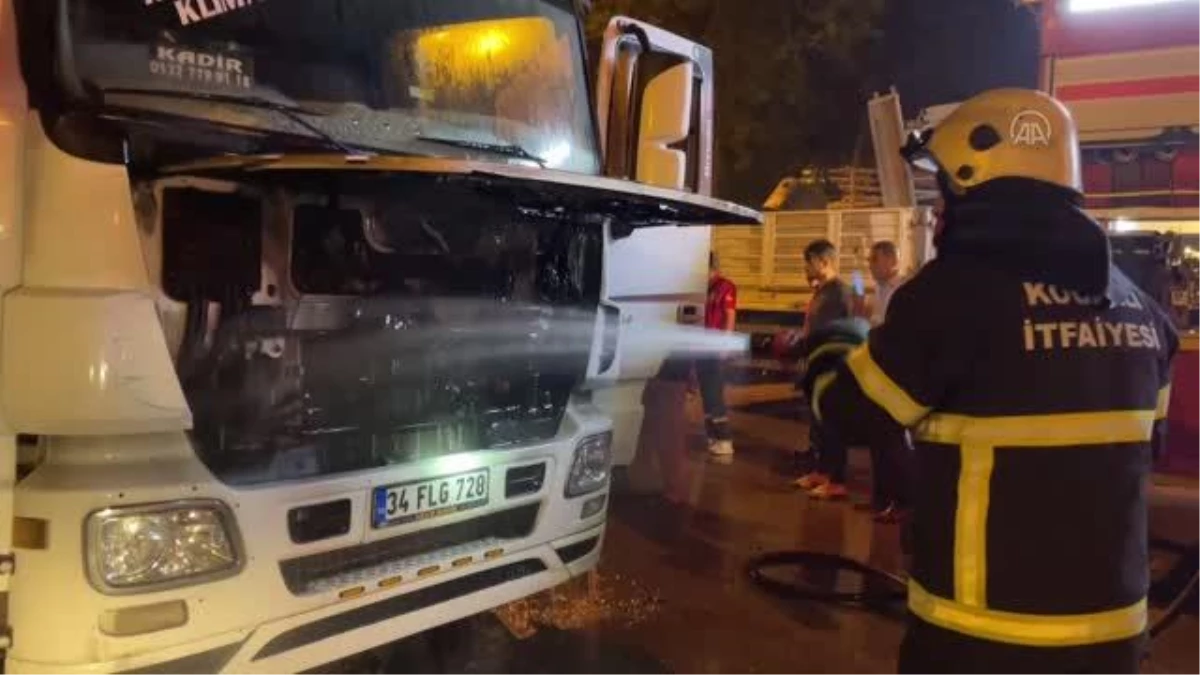 Kiremit yüklü kamyonda çıkan yangın söndürüldü