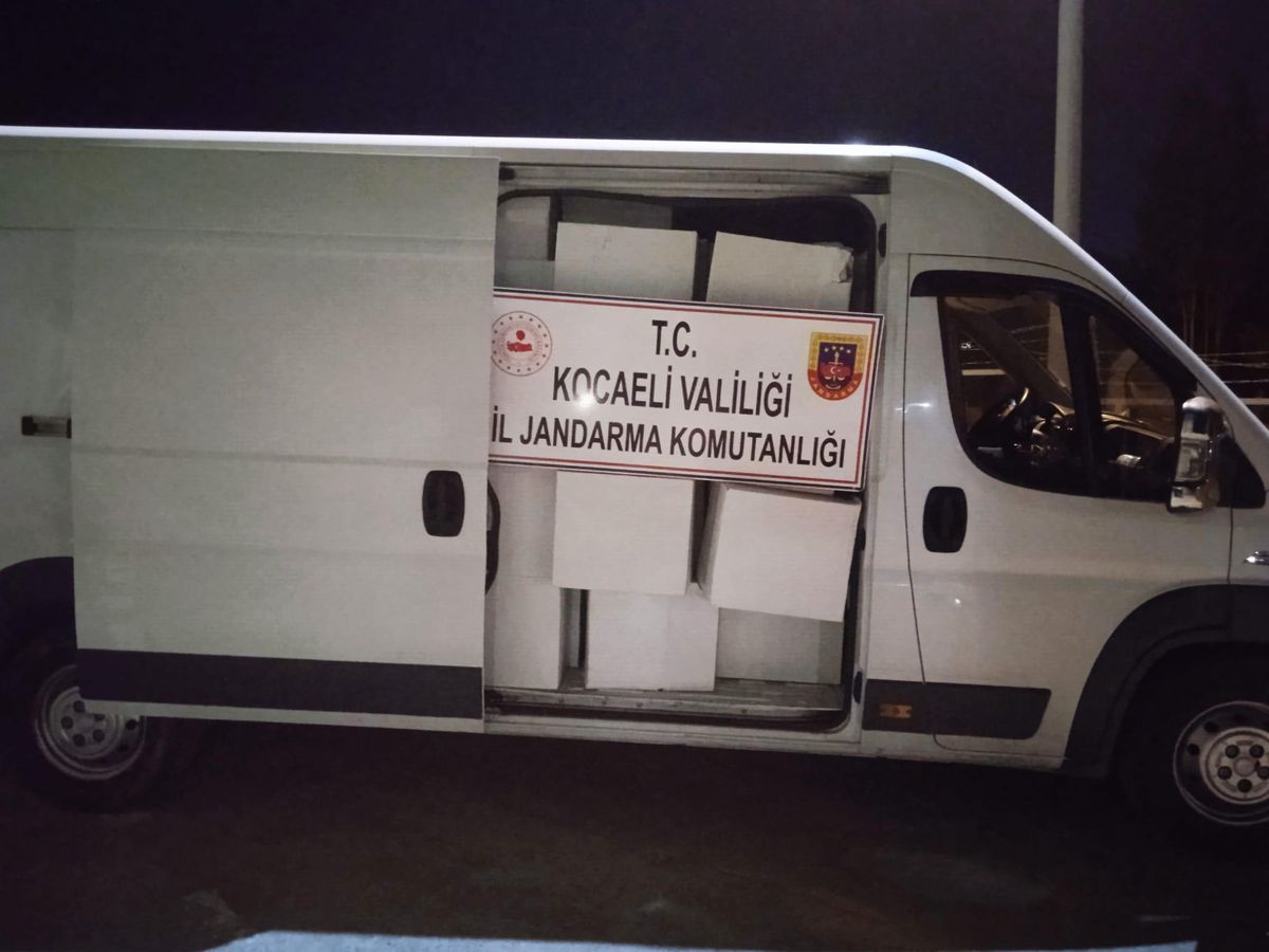 Kocaeli\'de 1 milyon 150 bin makaron ele geçirildi
