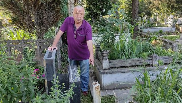 Şehit mezarında kahreden görüntü! Muhtar isyan etti: Böyle bir hırsızlık olur mu?