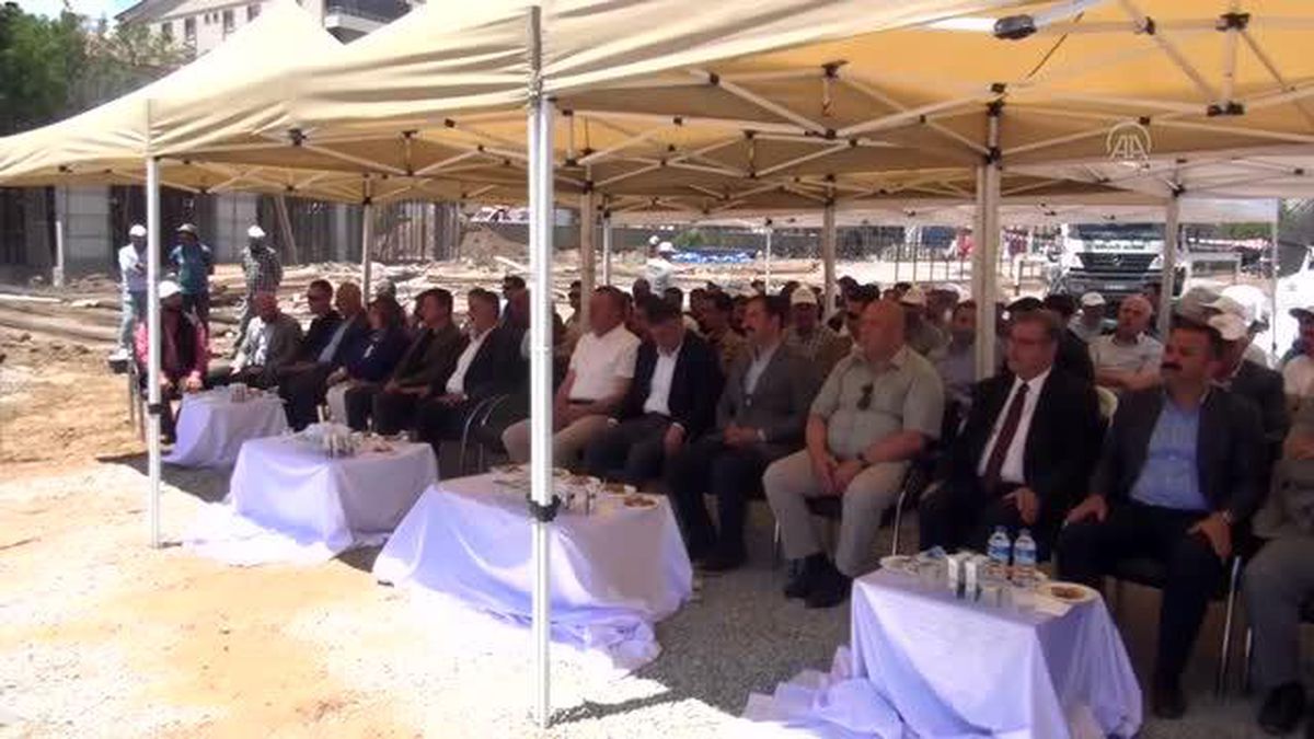 Tatvan'da dört spor tesisinin temeli atıldı