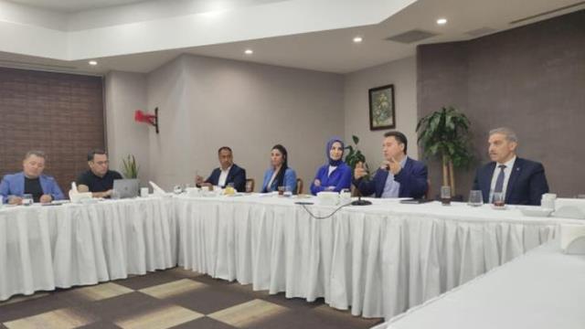 Babacan: Seçilen Cumhurbaşkanının ve Parlamentonun 5 Yıllık Görev Süresini Tamamlaması Lazım Babacan: Seçilen Cumhurbaşkanının ve Parlamentonun 5 Yıllık Görev Süresini Tamamlaması Lazım