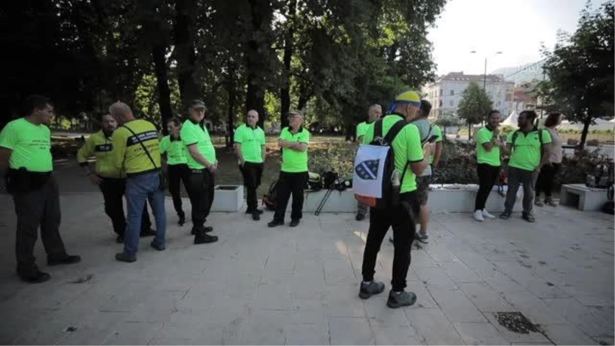 "Barış Yürüyüşü"ne katılacak gönüllüler Saraybosna\'dan yola çıktı