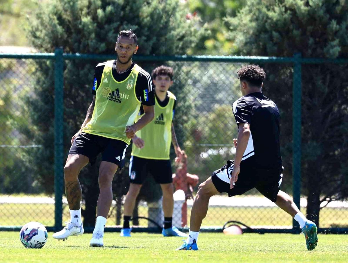 Beşiktaş'ta yeni sezon hazırlıkları sürüyor