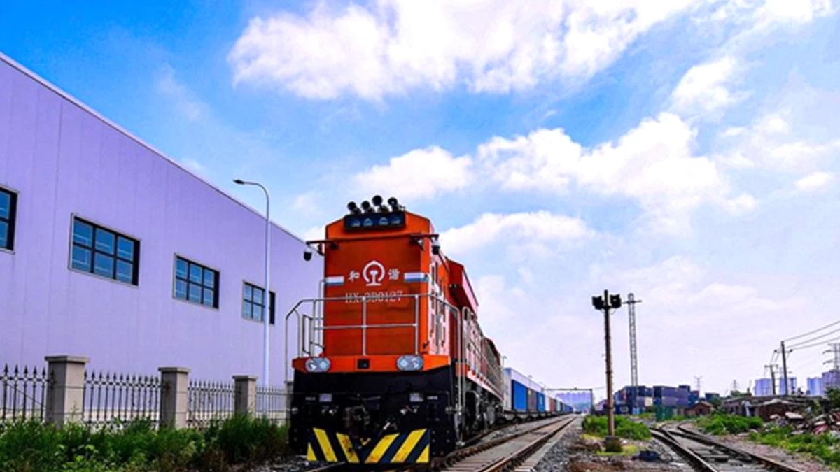Çin\'in Demiryolu Yük Hacmi Yılın İlk Yarısında Yüzde 5,5 Arttı