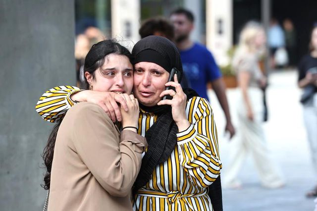 Danimarka'nın başkenti Kopenhag'da bir AVM'ye silahlı saldırı Danimarka'nın başkenti Kopenhag'da bir AVM'ye silahlı saldırı
