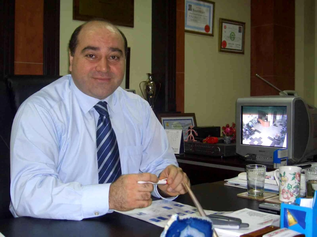 Dr. Hüseyin Mirkelam son yolculuğuna İstanbul\'da uğurlanacak