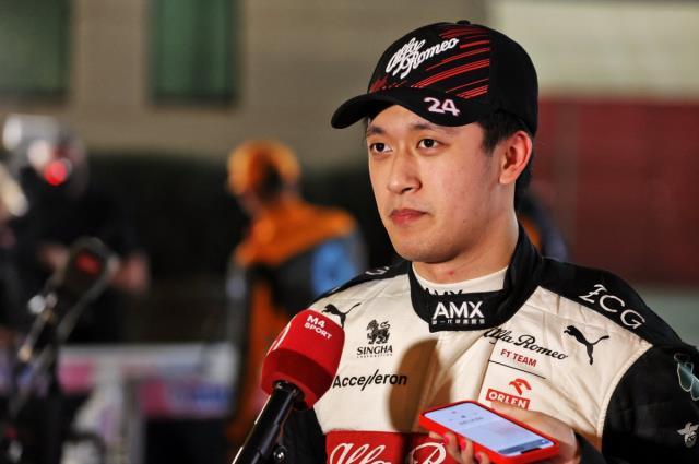 Dünya, Formula 1'deki kazayı konuşuyor! Halo sistemi ünlü pilotun hayatını kurtardı Dünya, Formula 1'deki kazayı konuşuyor! Halo sistemi ünlü pilotun hayatını kurtardı