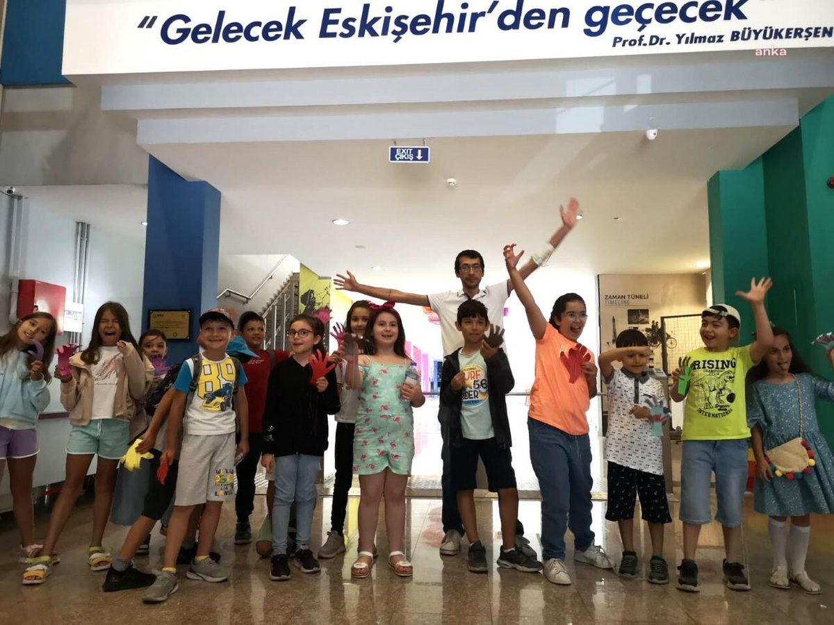 Eskişehir Büyükşehir Belediyesi\'nin \'Yaz Atölyeleri\' Tamamlandı