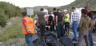 Konya'da otomobil ile cip çarpıştı: 5 ölü, 4 yaralı (2)- Yeniden