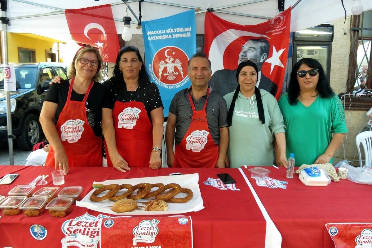 Mudanya Lezzet Şenliğinde yardım yarışı